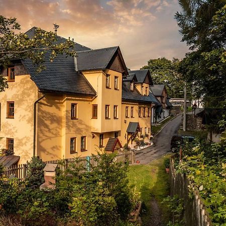 Pension Spielzeughof Seiffen Extérieur photo